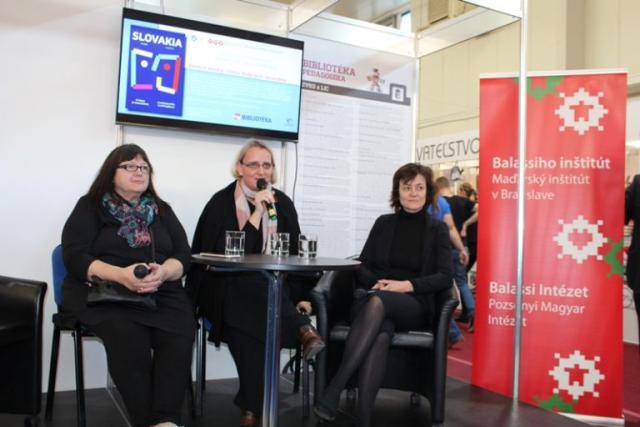 Miroslava Vallová, Deák Renáta és Hizsnyai Ildikó pozitívan értékelték, hogy a budapesti könyvhét vendége Szlovákia volt