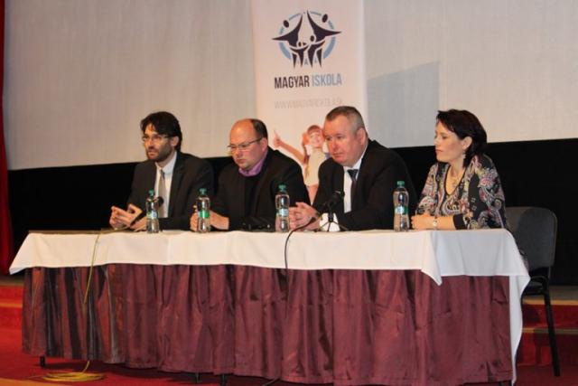 Tokár-Géza-Rajkovics-Péter-Tóth-Tibor-Szekeres-Kaludia-768x512.jpg
