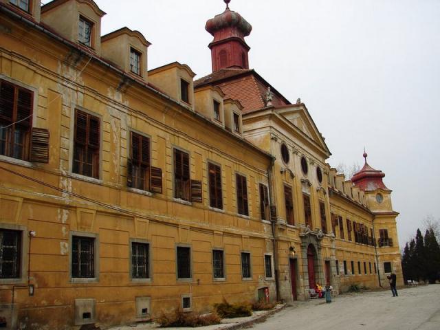 magyarbel_kastely.jpg
